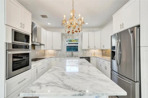 Casa en venta en Wilton Manors, Florida, 5 dormitorios, 265.89 m2 № 2189657 - foto 17
