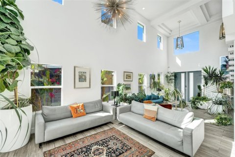 Casa en venta en Wilton Manors, Florida, 5 dormitorios, 265.89 m2 № 2189657 - foto 11