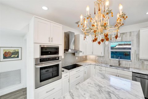Casa en venta en Wilton Manors, Florida, 5 dormitorios, 265.89 m2 № 2189657 - foto 18