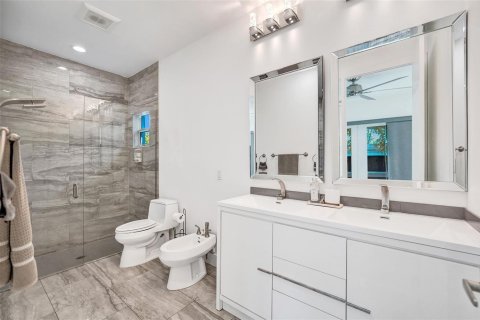 Casa en venta en Wilton Manors, Florida, 5 dormitorios, 265.89 m2 № 2189657 - foto 23