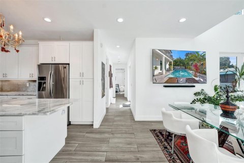 Casa en venta en Wilton Manors, Florida, 5 dormitorios, 265.89 m2 № 2189657 - foto 14