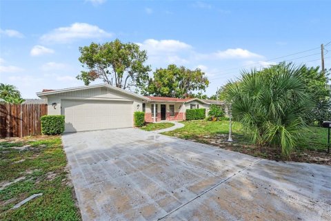 Villa ou maison à vendre à Port Richey, Floride: 3 chambres, 136.47 m2 № 2419662 - photo 2