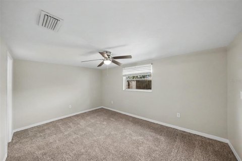 Villa ou maison à vendre à Port Richey, Floride: 3 chambres, 136.47 m2 № 2419662 - photo 15