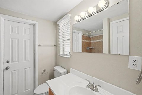 Villa ou maison à vendre à Port Richey, Floride: 3 chambres, 136.47 m2 № 2419662 - photo 16