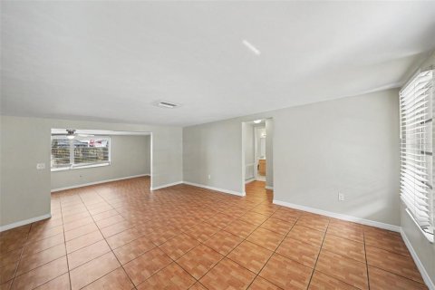 Villa ou maison à vendre à Port Richey, Floride: 3 chambres, 136.47 m2 № 2419662 - photo 7