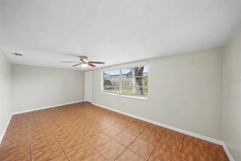 Villa ou maison à vendre à Port Richey, Floride: 3 chambres, 136.47 m2 № 2419662 - photo 12