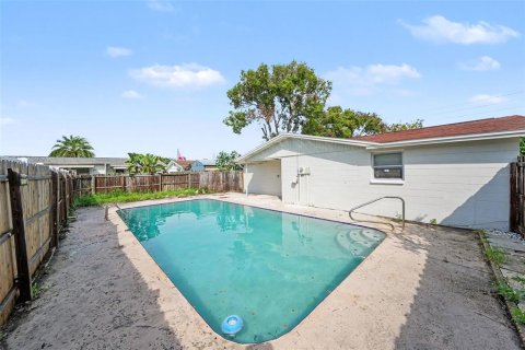 Villa ou maison à vendre à Port Richey, Floride: 3 chambres, 136.47 m2 № 2419662 - photo 20