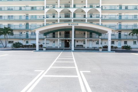 Copropriété à vendre à Gulfport, Floride: 3 chambres, 205.31 m2 № 2316636 - photo 4