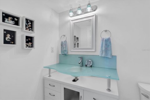 Copropriété à vendre à Gulfport, Floride: 3 chambres, 205.31 m2 № 2316636 - photo 26