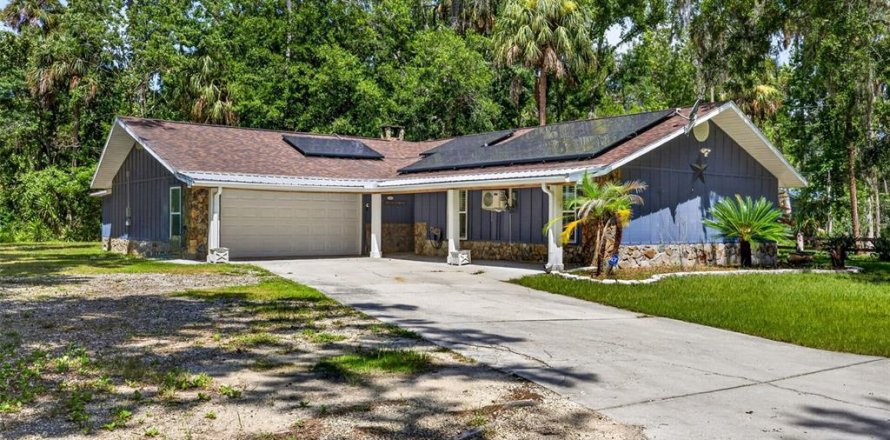 Villa ou maison à Homosassa, Floride 3 chambres, 133.41 m2 № 2207406