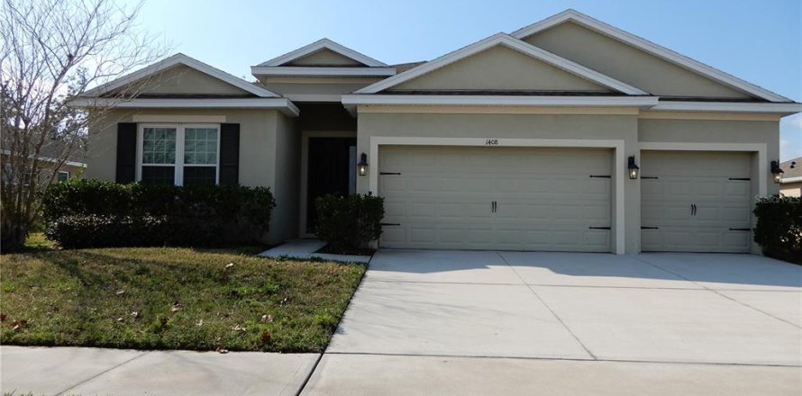 House in Kissimmee, Florida 4 bedrooms, 220.55 sq.m. № 1518970
