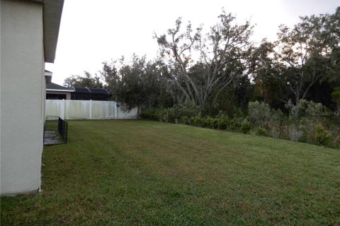 House in Kissimmee, Florida 4 bedrooms, 220.55 sq.m. № 1518970 - photo 25