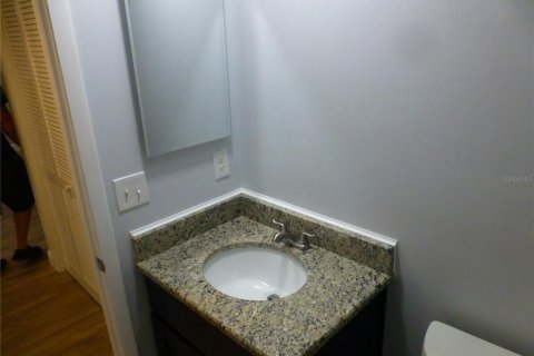 Condominio en alquiler en Oldsmar, Florida, 2 dormitorios, 101.64 m2 № 1910479 - foto 14