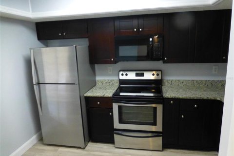 Condominio en alquiler en Oldsmar, Florida, 2 dormitorios, 101.64 m2 № 1910479 - foto 15