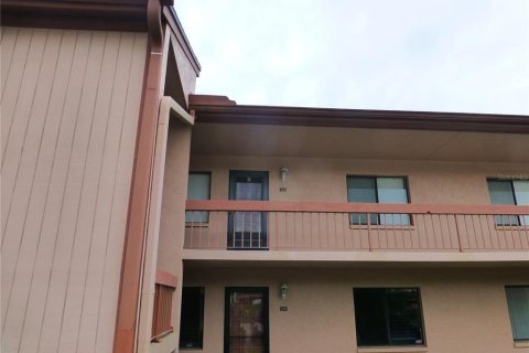 Condominio en alquiler en Oldsmar, Florida, 2 dormitorios, 101.64 m2 № 1910479 - foto 1