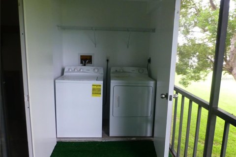 Condominio en alquiler en Oldsmar, Florida, 2 dormitorios, 101.64 m2 № 1910479 - foto 2