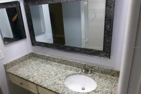 Condominio en alquiler en Oldsmar, Florida, 2 dormitorios, 101.64 m2 № 1910479 - foto 8
