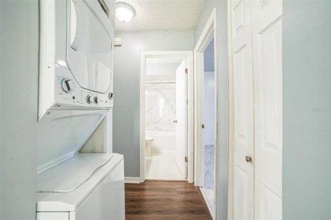 House in Sanford, Florida 2 bedrooms, 84.91 sq.m. № 1842105 - photo 9