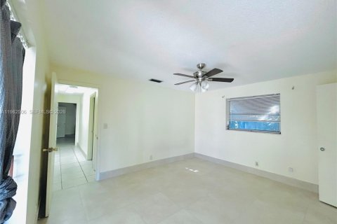 Casa en alquiler en Margate, Florida, 3 dormitorios, 148.27 m2 № 2024078 - foto 21
