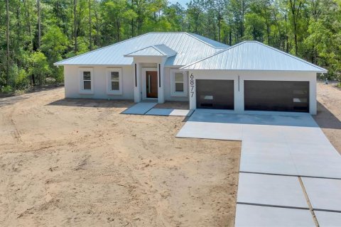 House in Ocala, Florida 4 bedrooms, 212.19 sq.m. № 1751418 - photo 1