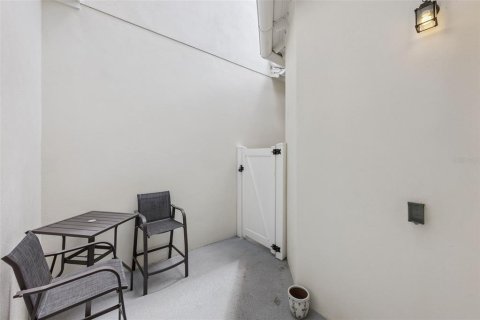 Adosado en venta en Celebration, Florida, 2 dormitorios, 153.75 m2 № 2225267 - foto 30