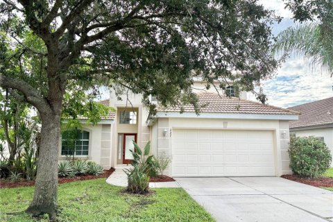 Villa ou maison à louer à Bradenton, Floride: 4 chambres, 183.95 m2 № 1894876 - photo 1
