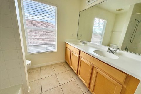 Villa ou maison à louer à Bradenton, Floride: 4 chambres, 183.95 m2 № 1894876 - photo 27