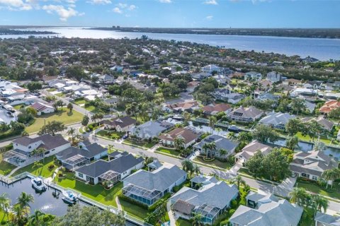 House in Bradenton, Florida 2 bedrooms, 185.8 sq.m. № 1833406 - photo 26