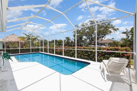 House in Bradenton, Florida 2 bedrooms, 185.8 sq.m. № 1833406 - photo 22