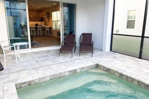Townhouse in Clermont, Florida 4 bedrooms, 171.4 sq.m. № 2106992 - photo 21