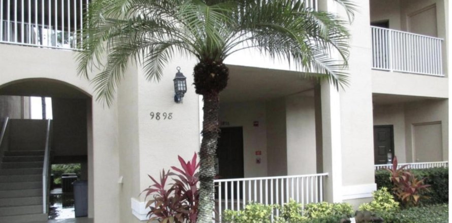 Immobilier commercial à Port St. Lucie, Floride 3 pièces, 37.16 m2 № 2260409