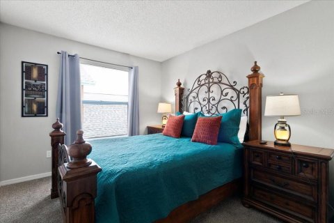 Villa ou maison à vendre à Kissimmee, Floride: 4 chambres, 207.17 m2 № 1879831 - photo 18