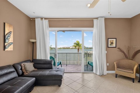 Touwnhouse à vendre à Clearwater, Floride: 3 chambres, 189.61 m2 № 2434751 - photo 12