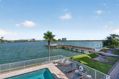 Touwnhouse à vendre à Clearwater, Floride: 3 chambres, 189.61 m2 № 2434751 - photo 14
