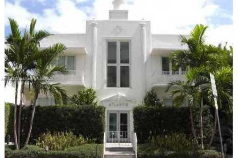 Снять в аренду кондоминиум в Майами-Бич, Флорида 40.78м2, № 1954883 - фото 20