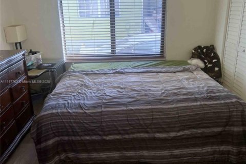 Купить виллу или дом в Майами, Флорида 4 спальни, 190.45м2, № 1972578 - фото 7