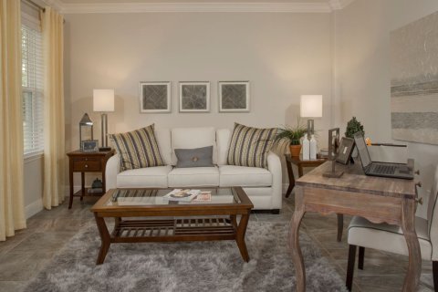 Casa en venta en Spring Hill, Florida, 4 dormitorios, 200 m2 № 208185 - foto 1