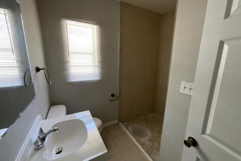 Apartamento en alquiler en Sanford, Florida, 1 dormitorio, 55.74 m2 № 1916892 - foto 4