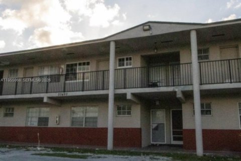 Кондоминиум с 1 спальней в Майами-Гарденс, Флорида № 2011650