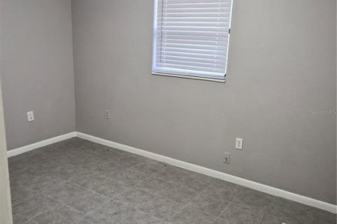 Appartement à louer à Largo, Floride: 2 chambres, 78.04 m2 № 2424158 - photo 3