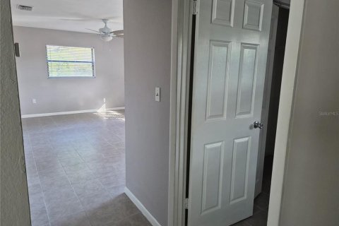 Appartement à louer à Largo, Floride: 2 chambres, 78.04 m2 № 2424158 - photo 17