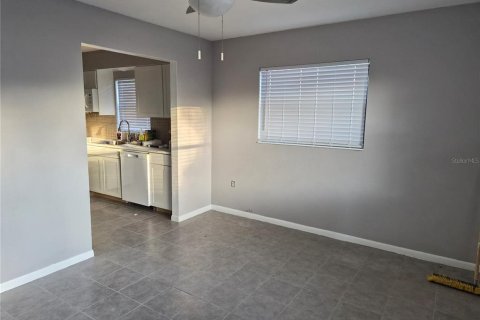 Appartement à louer à Largo, Floride: 2 chambres, 78.04 m2 № 2424158 - photo 10