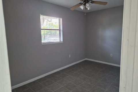 Appartement à louer à Largo, Floride: 2 chambres, 78.04 m2 № 2424158 - photo 13