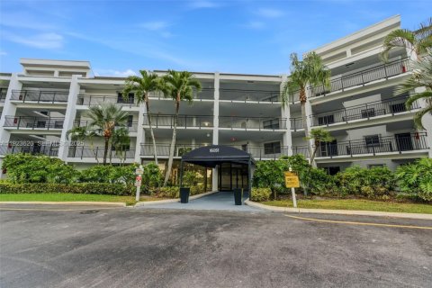 Copropriété à vendre à Weston, Floride: 2 chambres, 120.03 m2 № 1982072 - photo 21