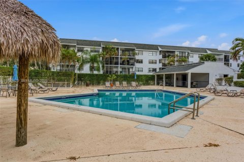 Copropriété à vendre à Weston, Floride: 2 chambres, 120.03 m2 № 1982072 - photo 26