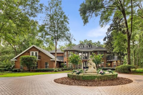 House in Alachua, Florida 8 bedrooms, 671.4 sq.m. № 1835912 - photo 1