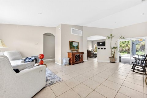 Villa ou maison à vendre à Palm Bay, Floride: 3 chambres, 145.11 m2 № 2142249 - photo 11