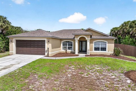 Villa ou maison à Palm Bay, Floride 3 chambres, 145.11 m2 № 2142249