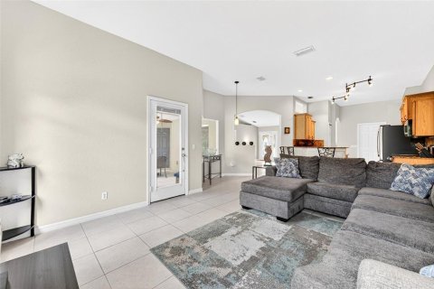 Villa ou maison à vendre à Palm Bay, Floride: 3 chambres, 145.11 m2 № 2142249 - photo 27
