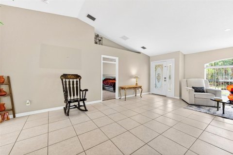 Villa ou maison à vendre à Palm Bay, Floride: 3 chambres, 145.11 m2 № 2142249 - photo 15